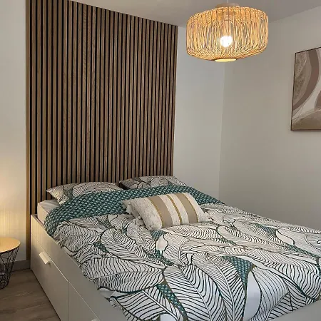 Daire Superbe T2 Avec Jardin + Parking Gratuit A Proximite *